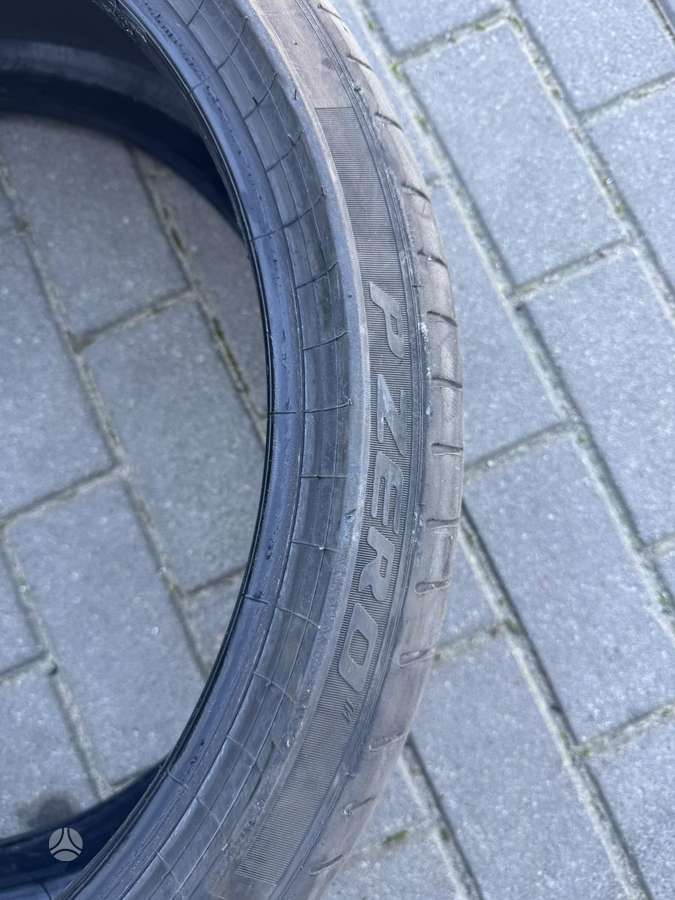 Pirelli P ZERO, vasarinės 245/35 R20