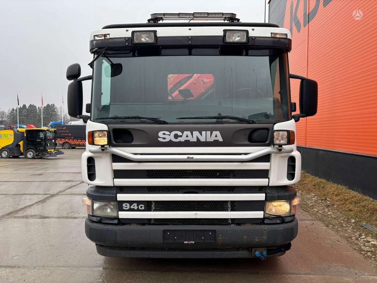 Scania P 94 4x2, dumpers with crane
