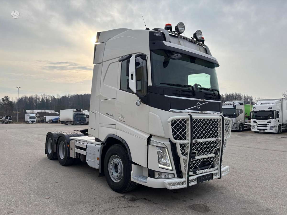 Volvo FH540, single sleeper