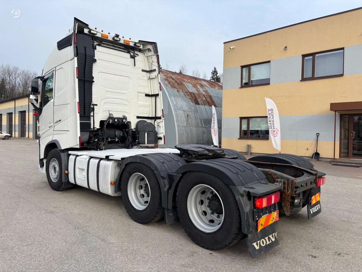 Volvo FH540, single sleeper