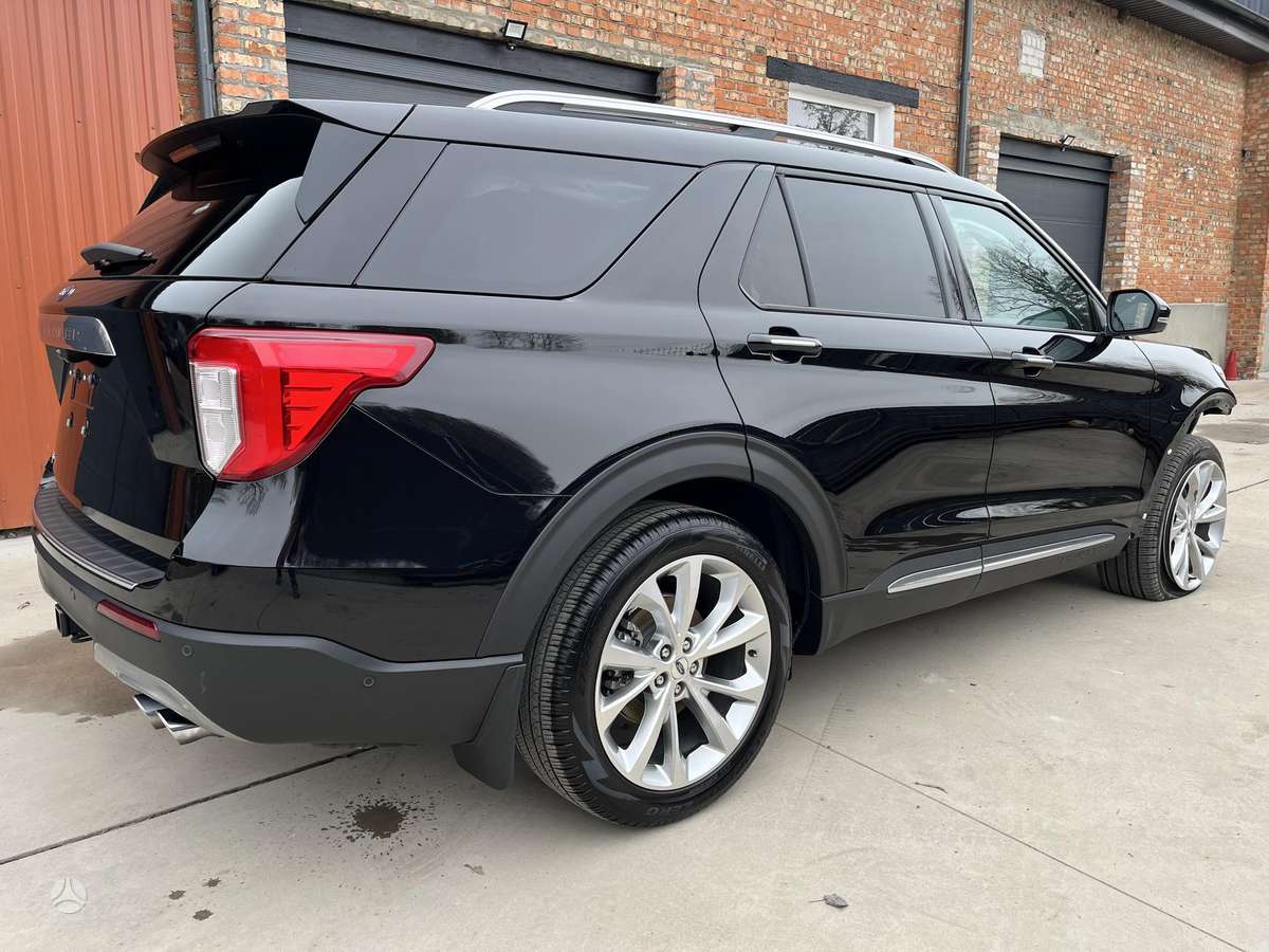 Ford Explorer, 3.0 l., off-road / crossover