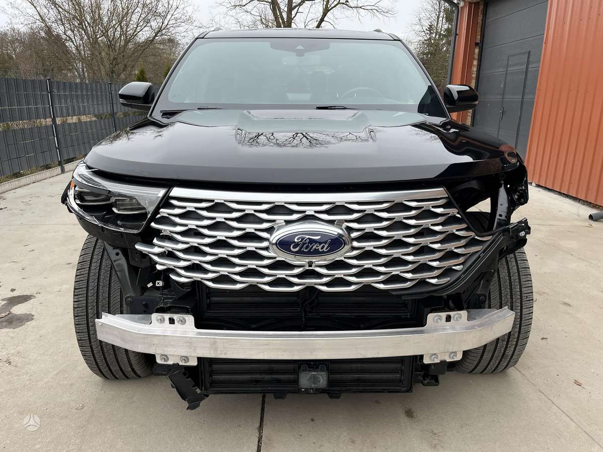 Ford Explorer, 3.0 l., off-road / crossover