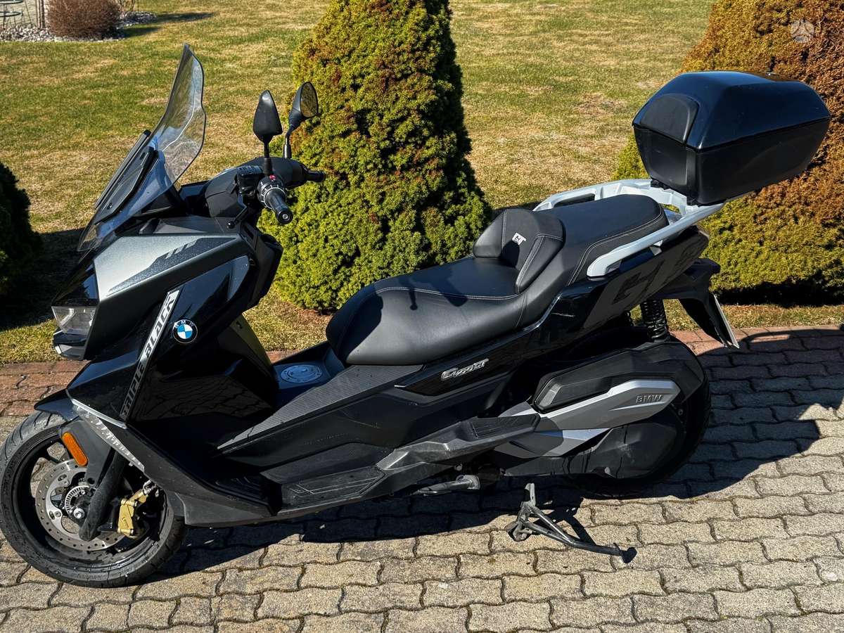 BMW C 400 GT 350cc, scooters / mopeds