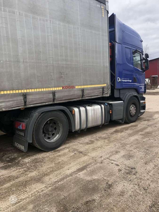 Scania R440, double sleeper