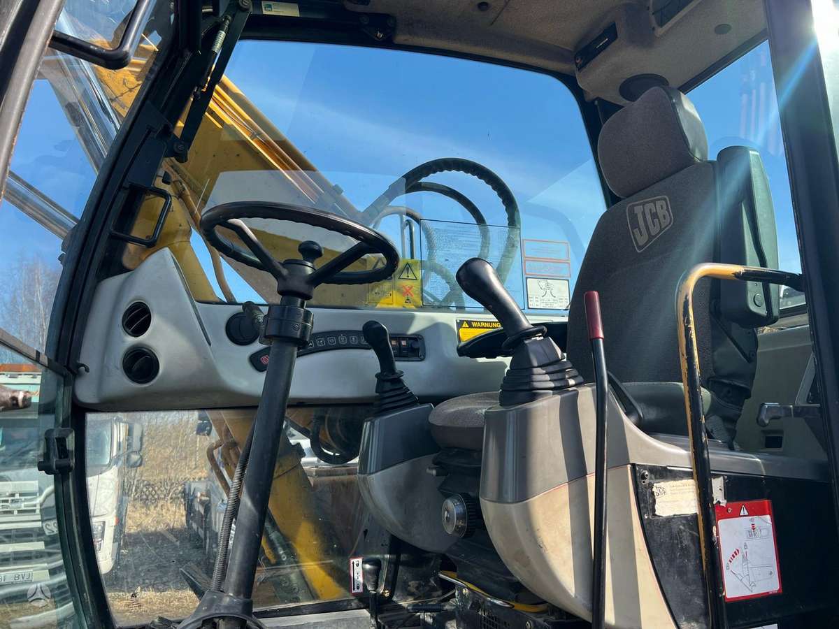 JCB JS 145W, экскаваторы
