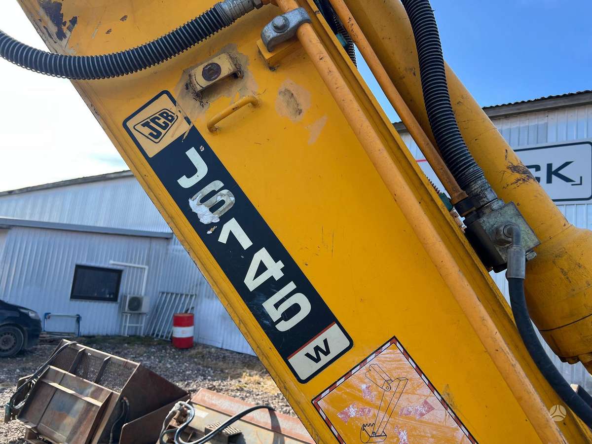 JCB JS 145W, excavator