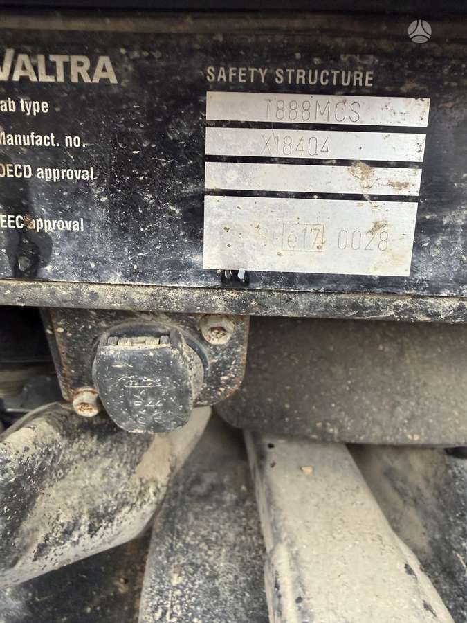 Valtra N141, тракторы