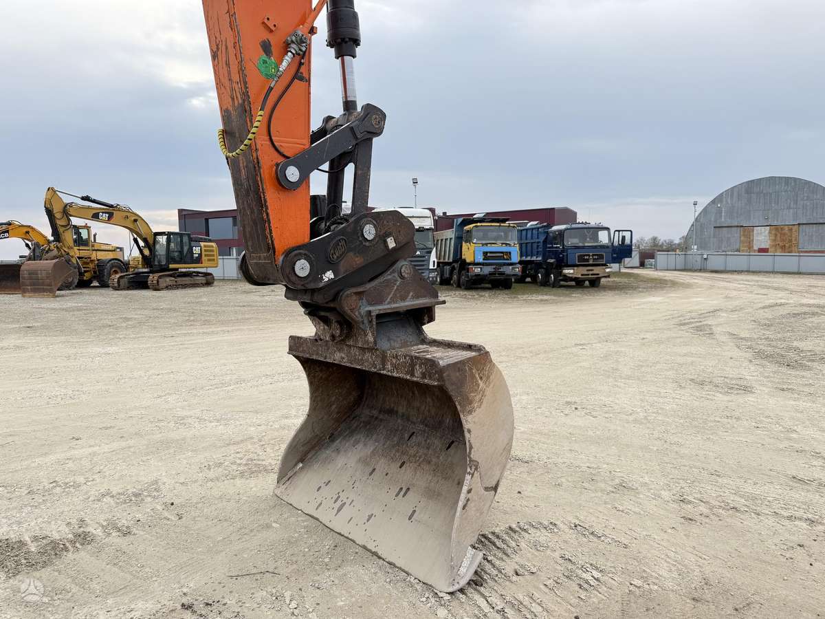 Doosan DX 235 LCR-5, ekskavatoriai