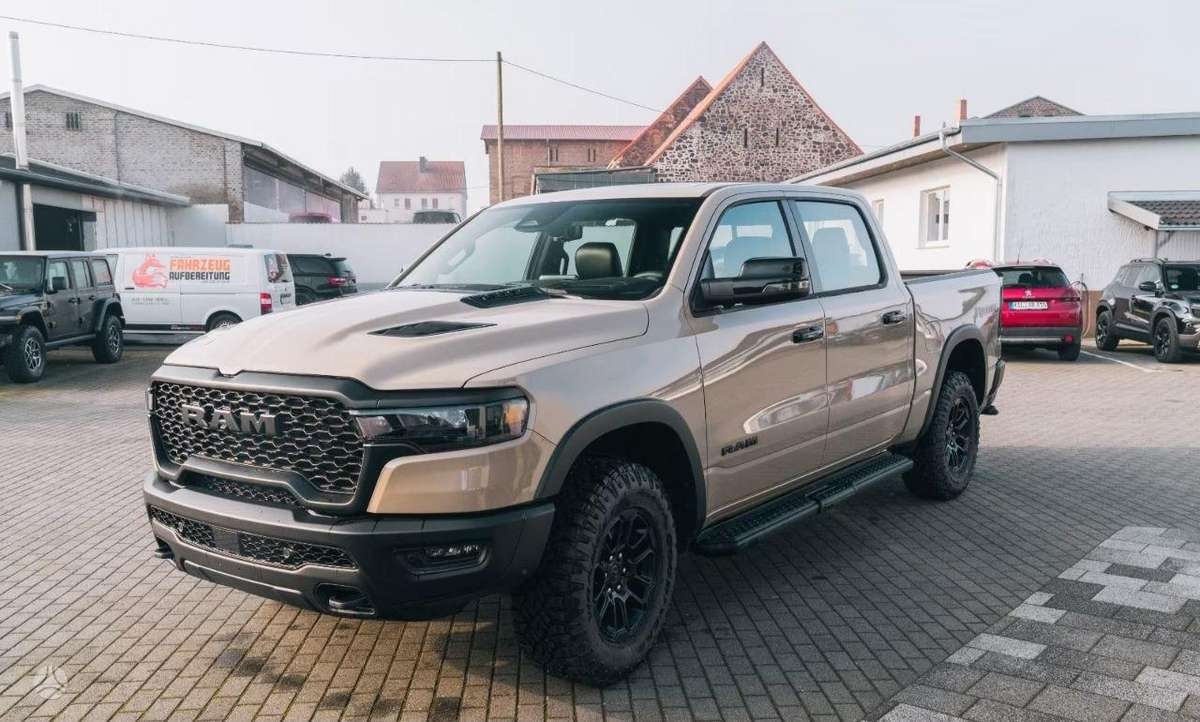 Dodge Ram, 2025