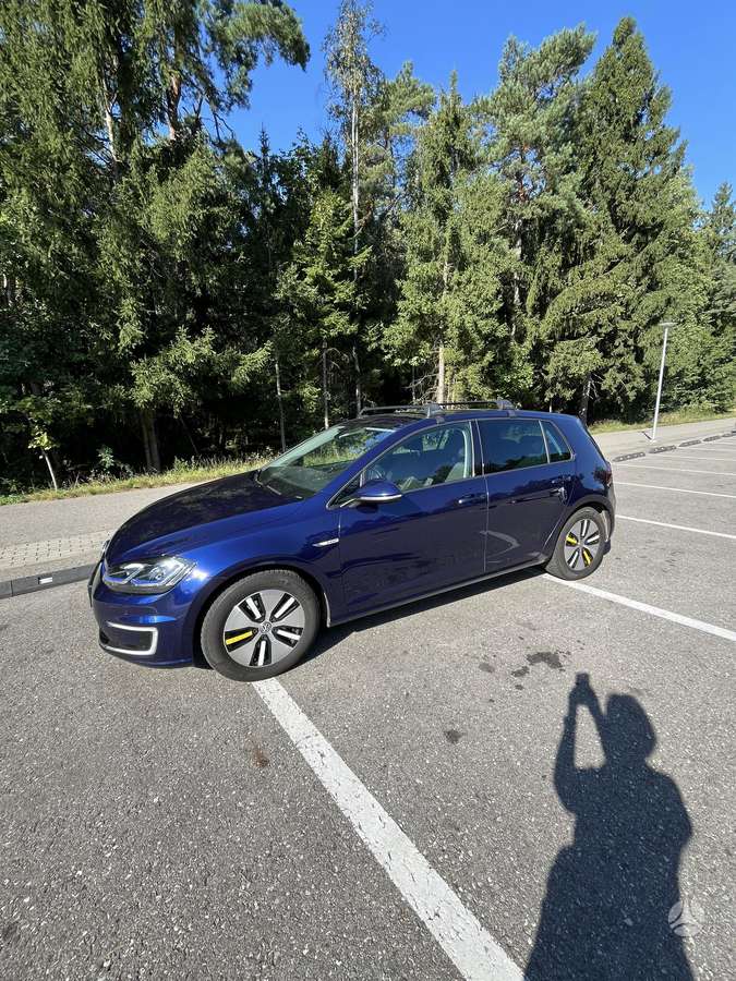 Volkswagen Golf, 36 kWh, hatchback