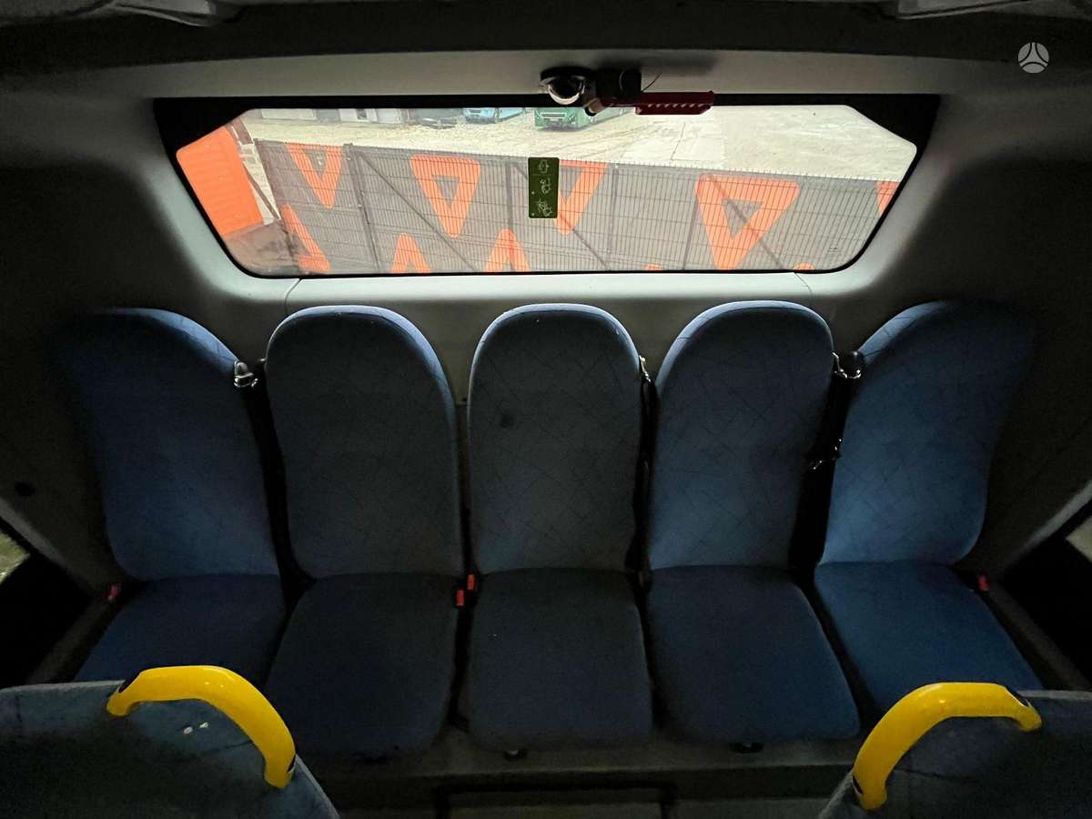 Volvo B8RLE 8900 6x2, miesto