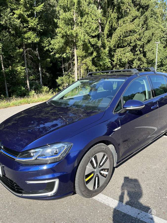 Volkswagen Golf, 36 kWh, hatchback