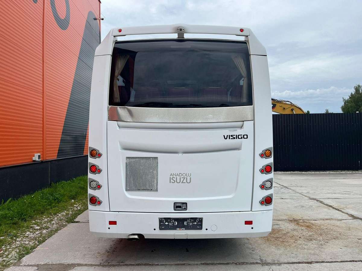 Isuzu Visigo 4x2, междугородние / пригородние