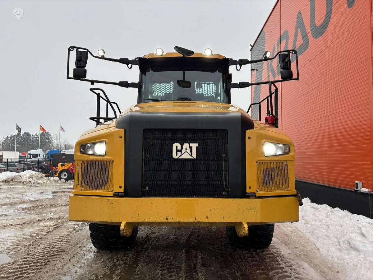 Caterpillar 745 6x6, самосвалы