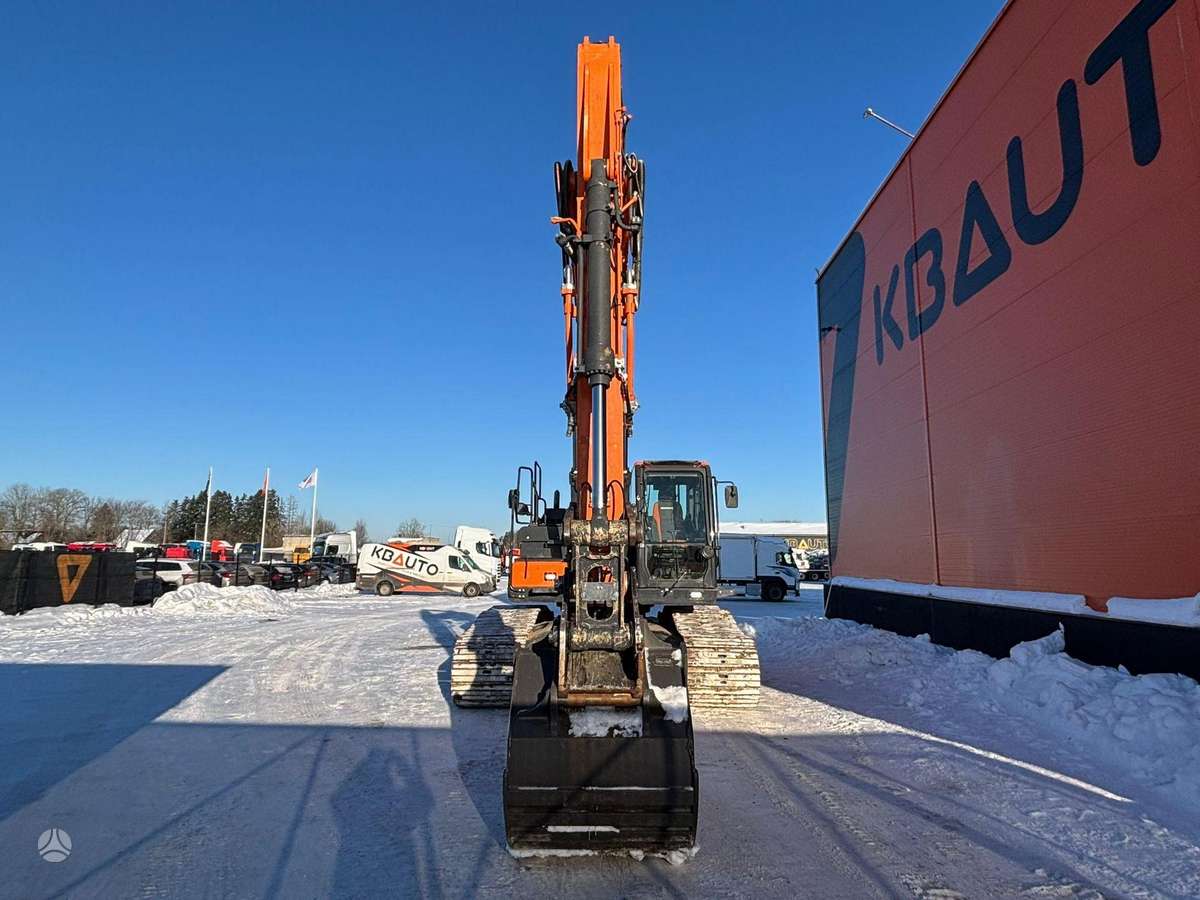 Doosan DX 255 LC-5, ekskavatoriai