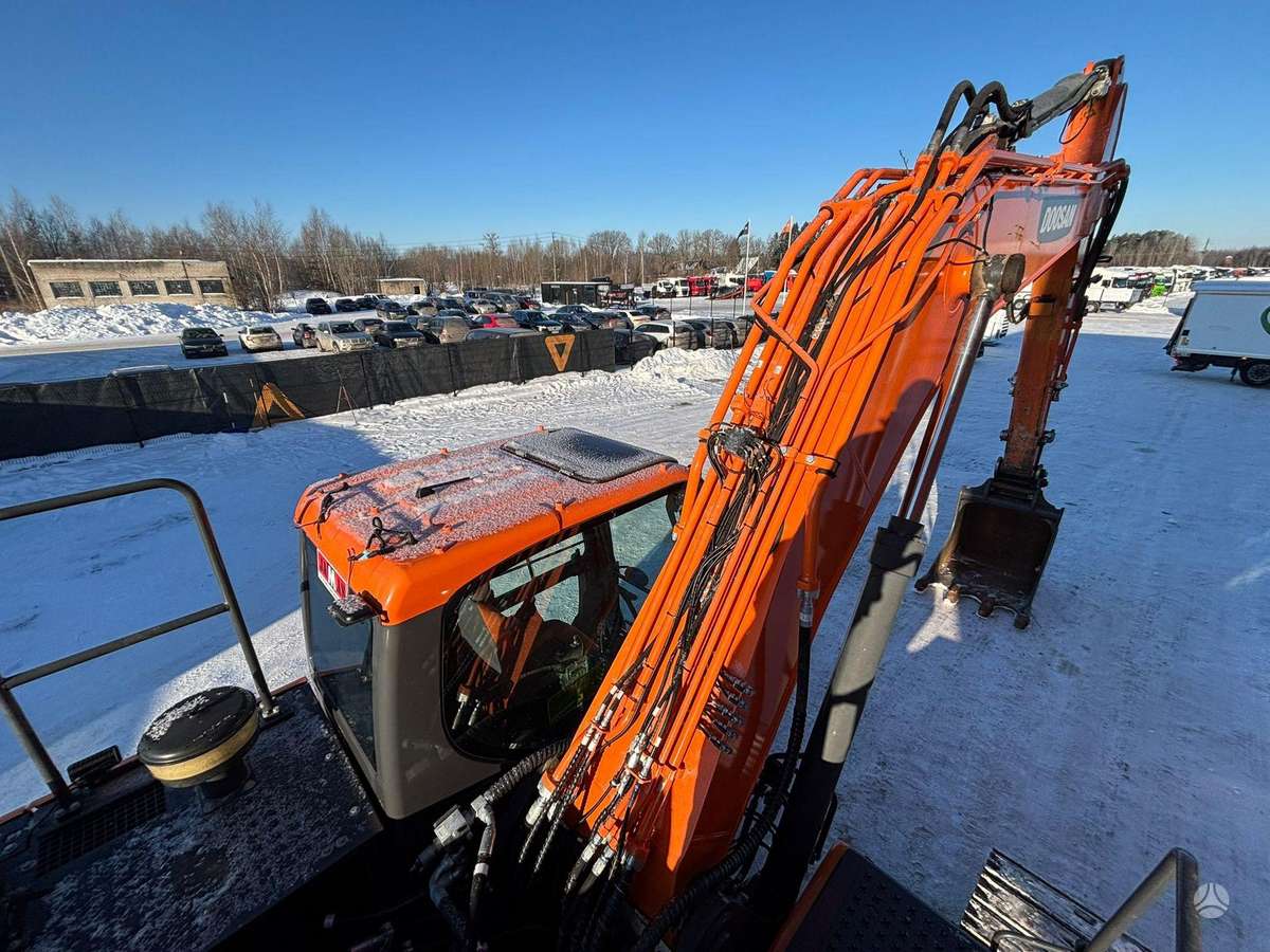 Doosan DX 255 LC-5, экскаваторы
