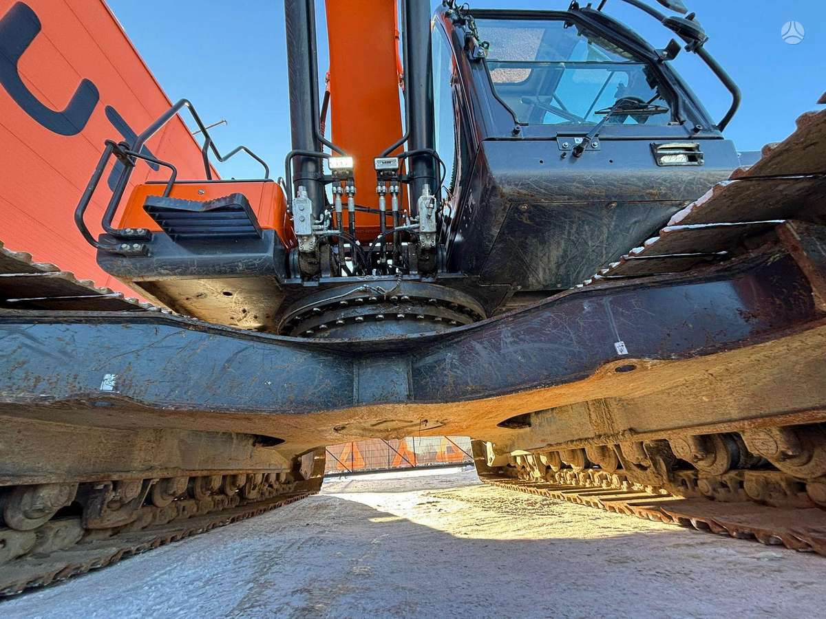 Doosan DX 255 LC-5, экскаваторы