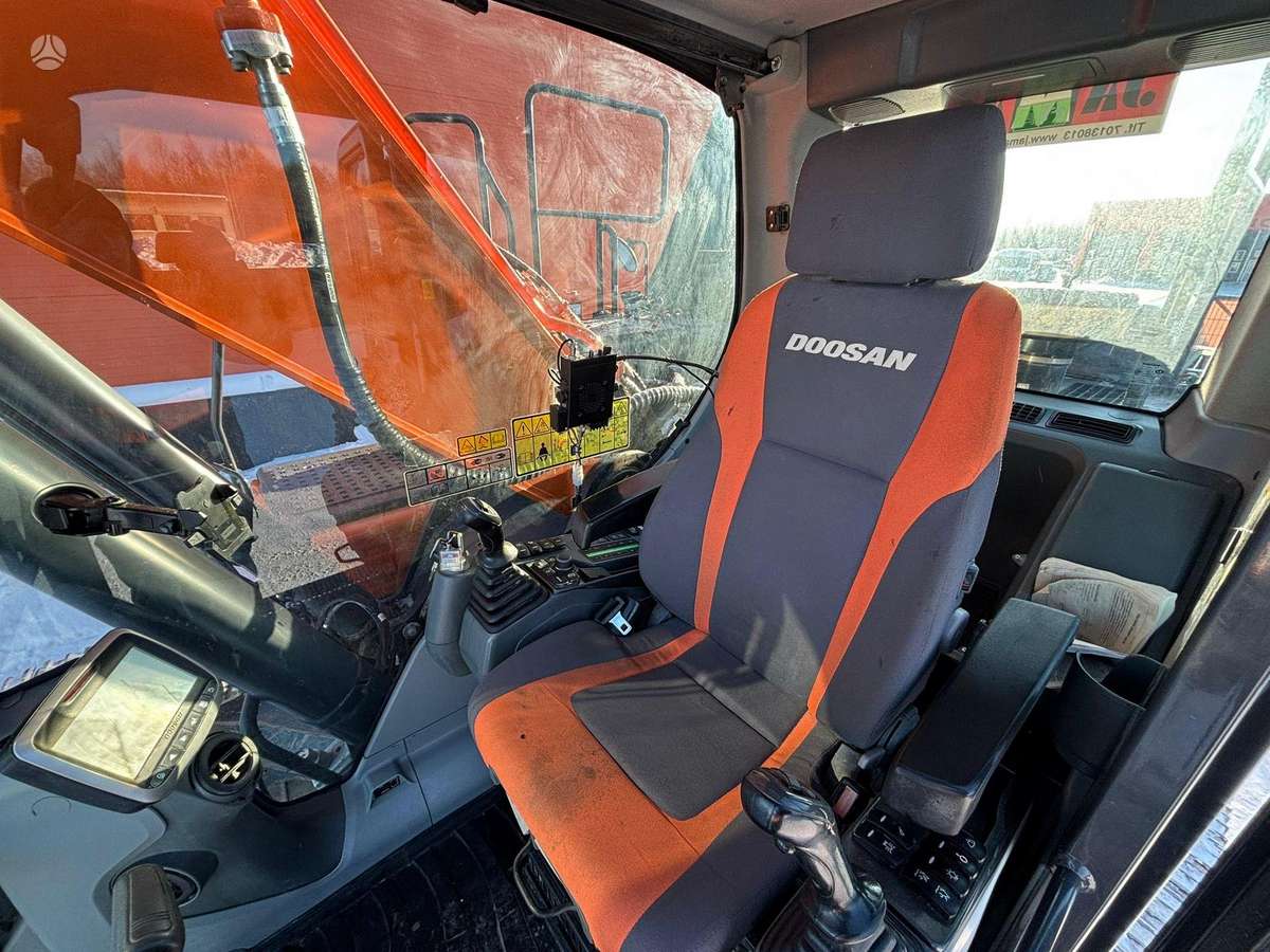 Doosan DX 255 LC-5, экскаваторы
