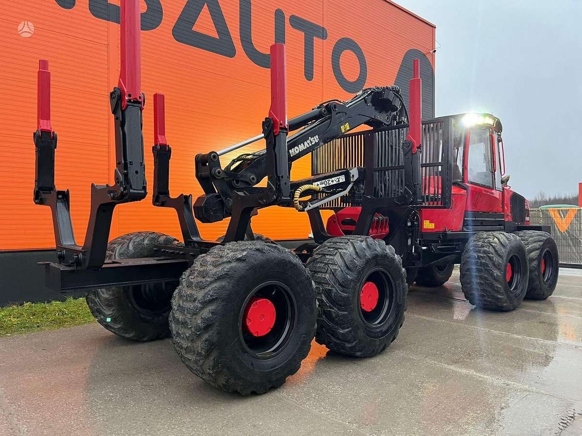 Komatsu 895 8x8, форвардеры