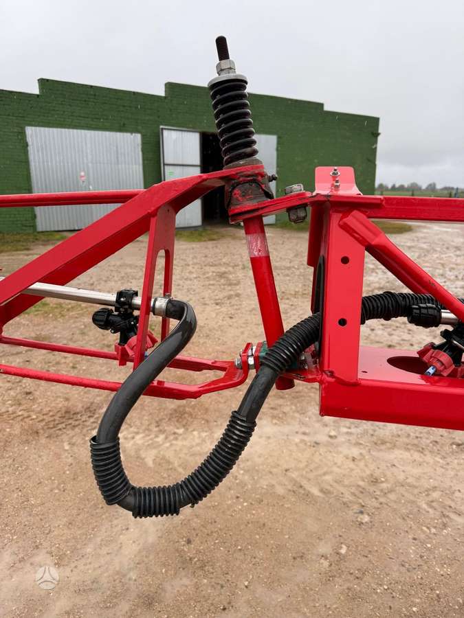 Kverneland IKARUS S38, разбрызгиватели