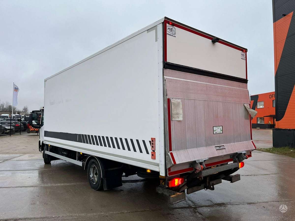 Renault D 7.5 4x2, box trucks / box vans