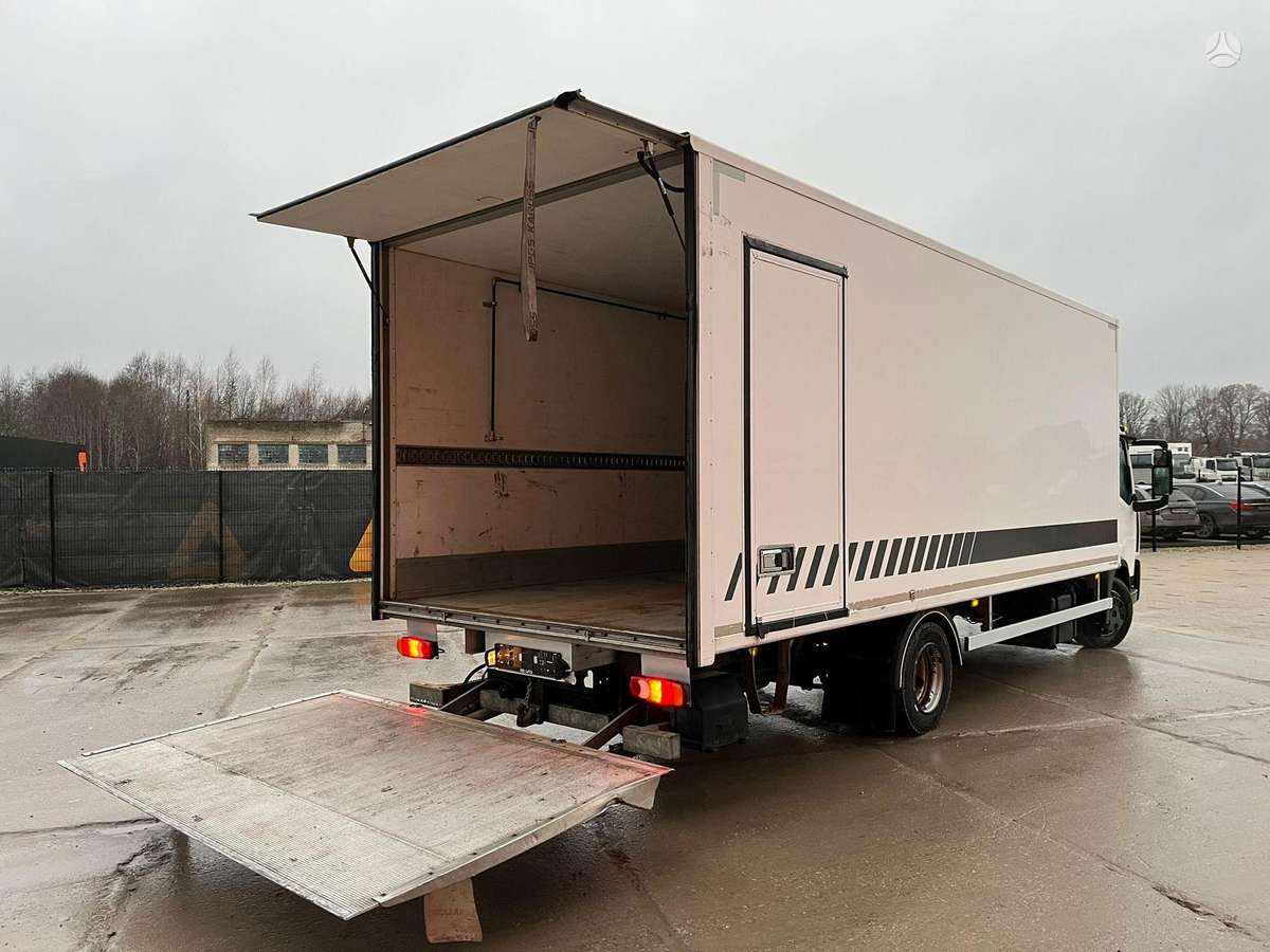 Renault D 7.5 4x2, box trucks / box vans
