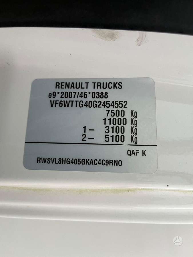 Renault D 7.5 4x2, kietašoniai