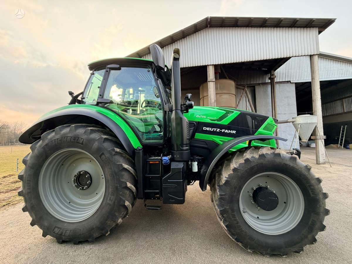 Deutz-Fahr 6215, tractors