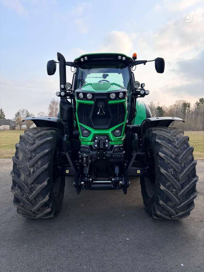 Deutz-Fahr 6215, tractors