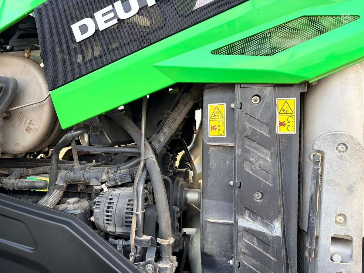 Deutz-Fahr 6215, tractors