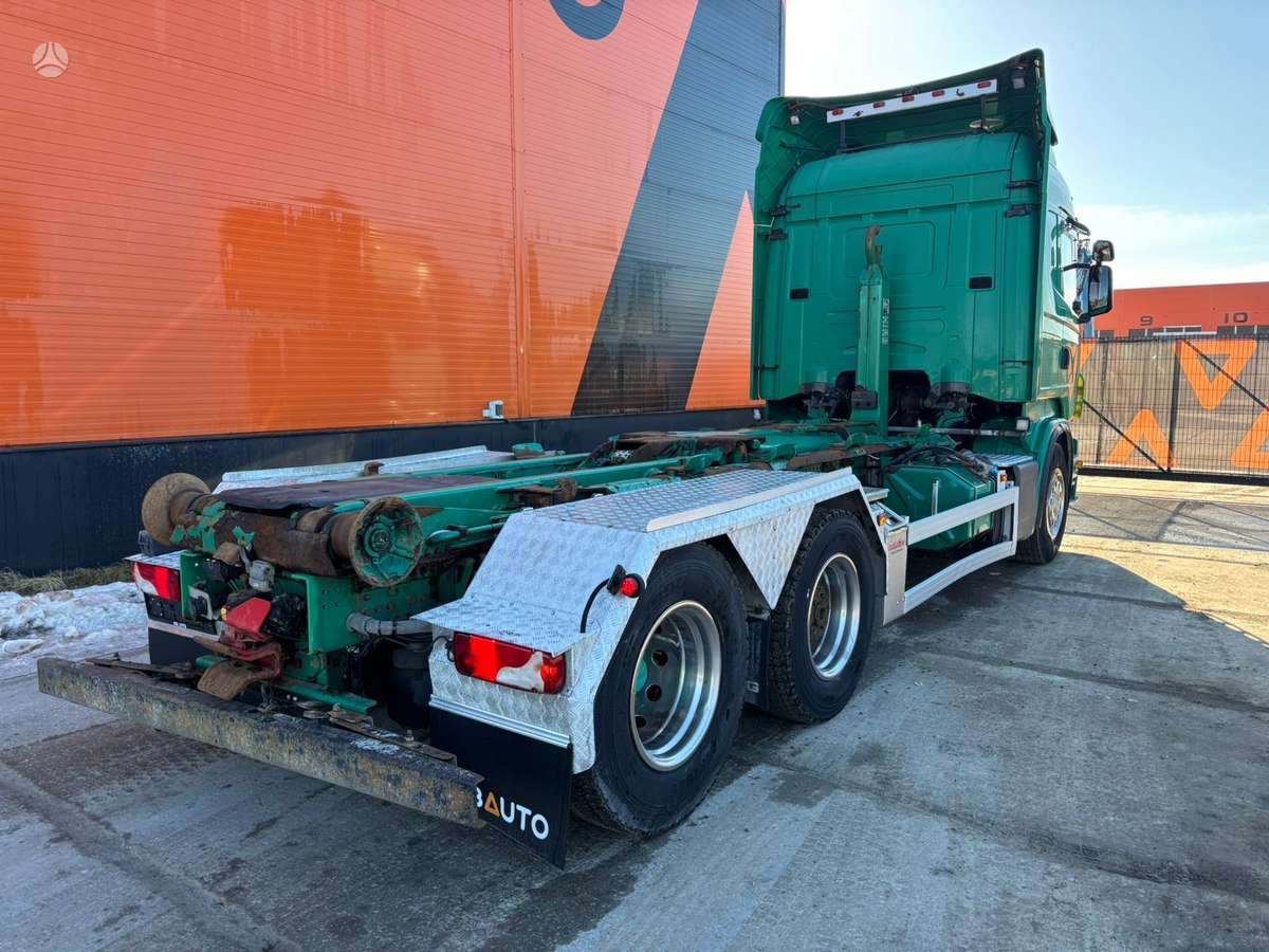 Scania R 560 6x2, hooklift trucks