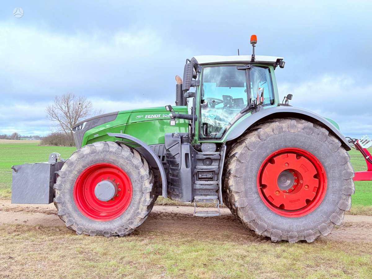 Fendt 1046, tractors