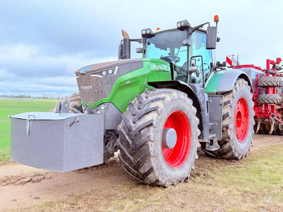 Fendt 1046, tractors
