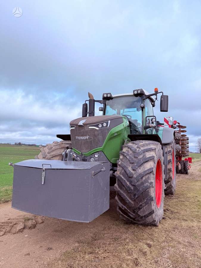 Fendt 1046, tractors