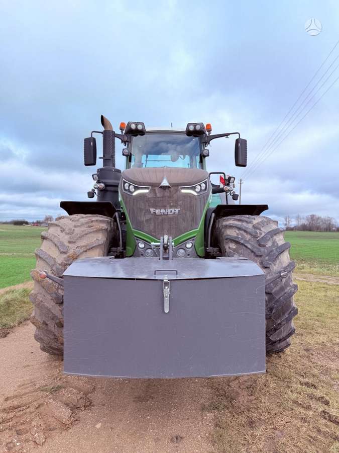 Fendt 1046, tractors