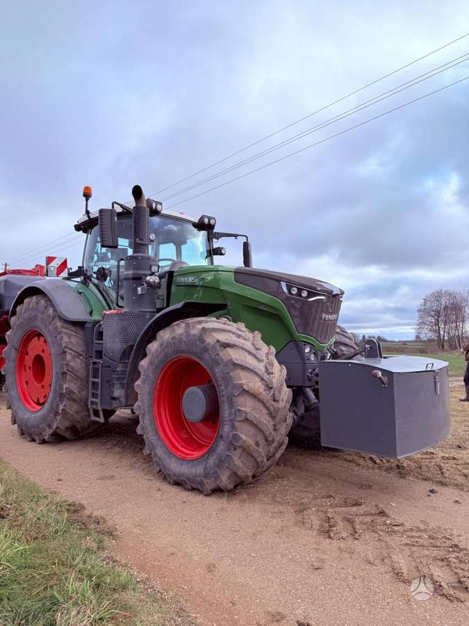 Fendt 1046, tractors