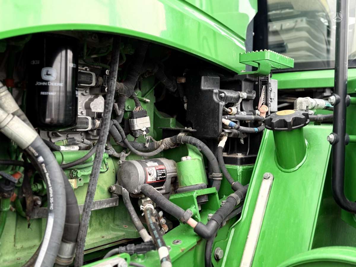 John Deere 9570RT, tractors