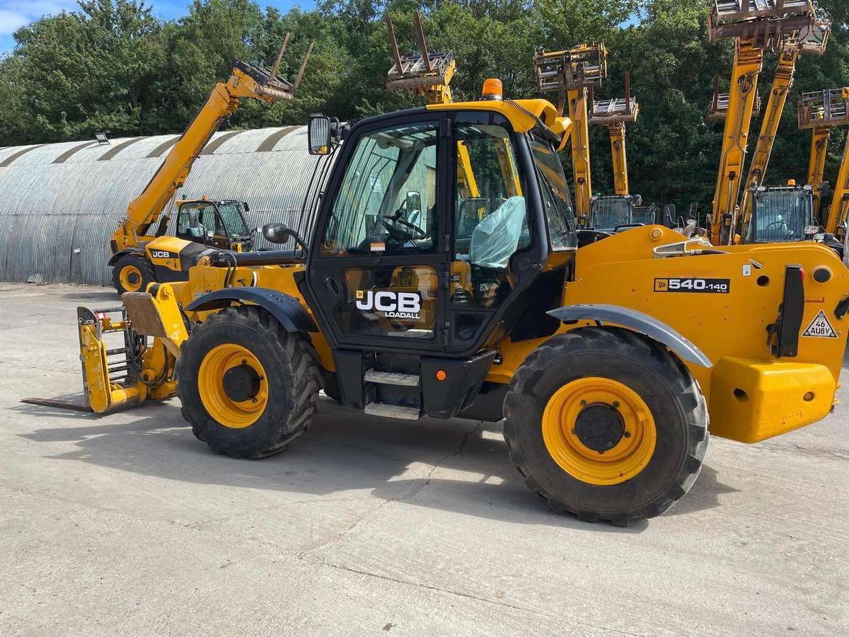 JCB 540-140, telescopic handler