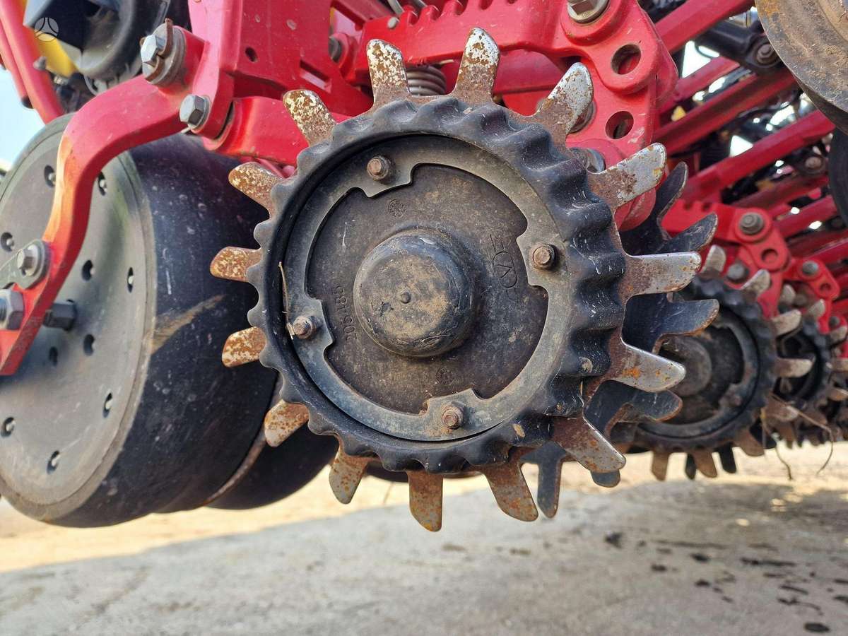 Vaderstad Tempo V12, seeders, planters