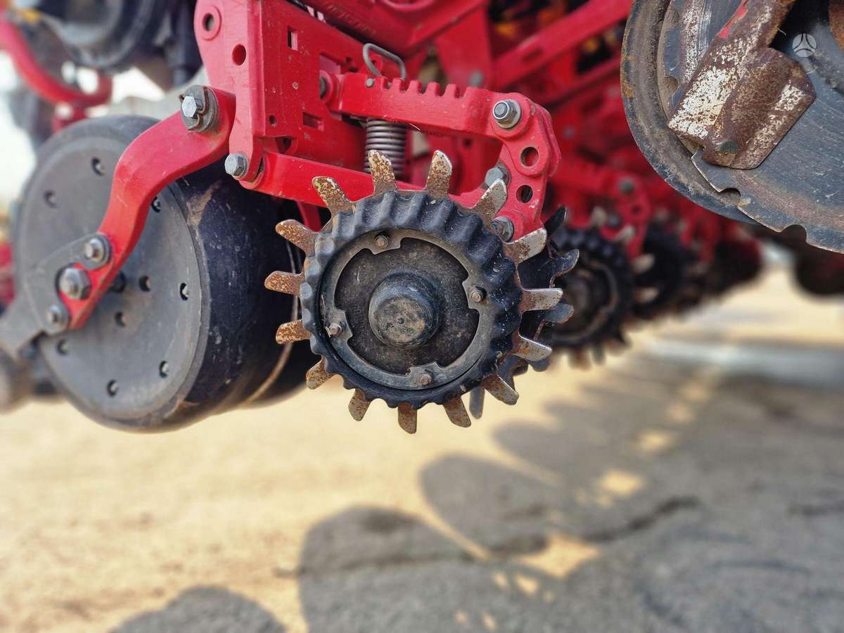 Vaderstad Tempo V12, seeders, planters