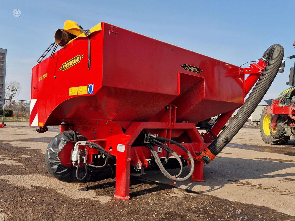 Vaderstad Tempo V12, seeders, planters