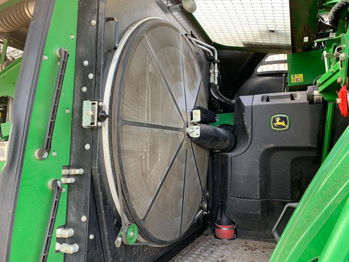 John Deere 8400, самоходные измельчители