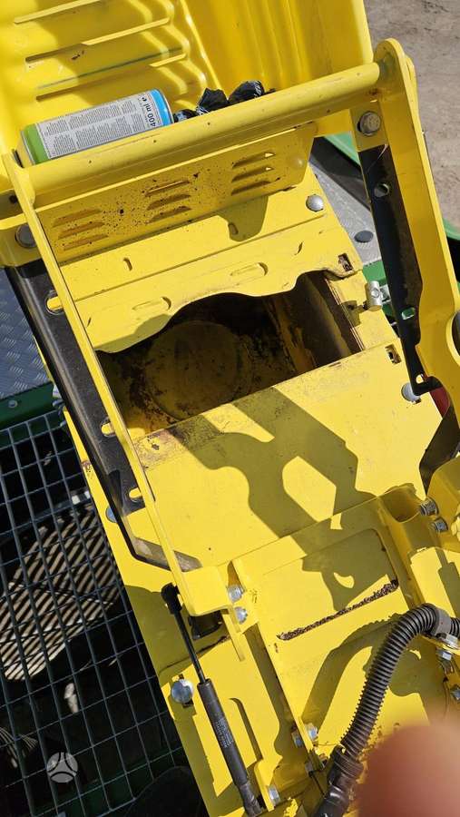 John Deere 8400, самоходные измельчители