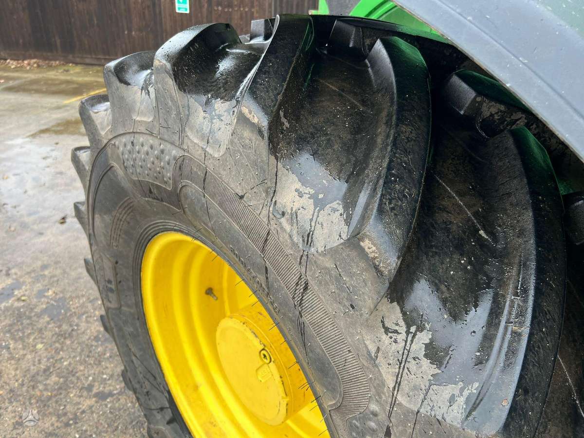 John Deere 6250R, тракторы
