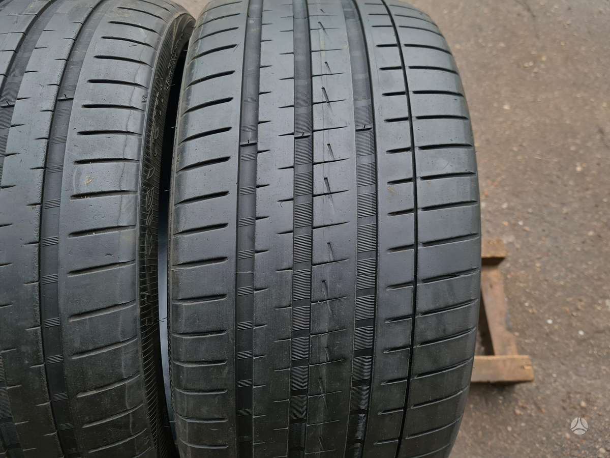 Vredestein, летние 255/30 R20