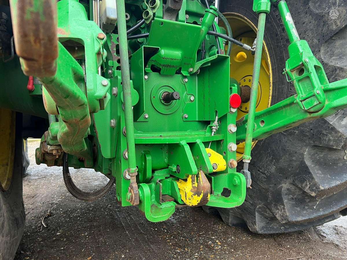 John Deere 7R310, tractors