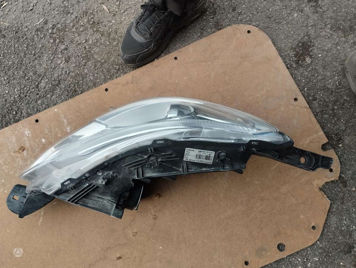 Peugeot 2008 lights