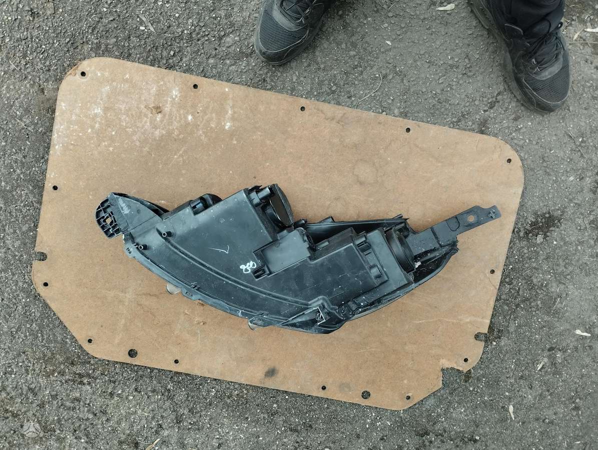Peugeot 2008 lights