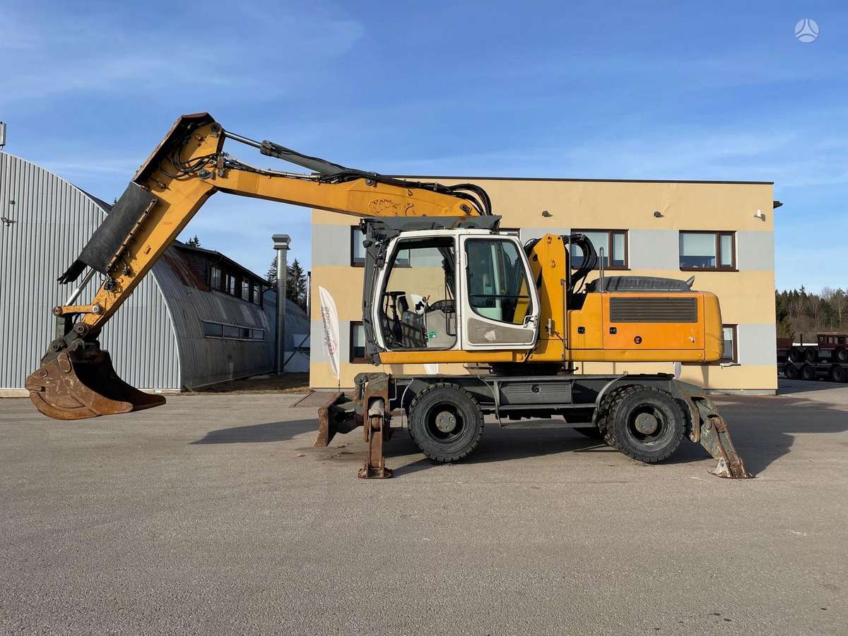 Liebherr 924 C Litronic, экскаваторы