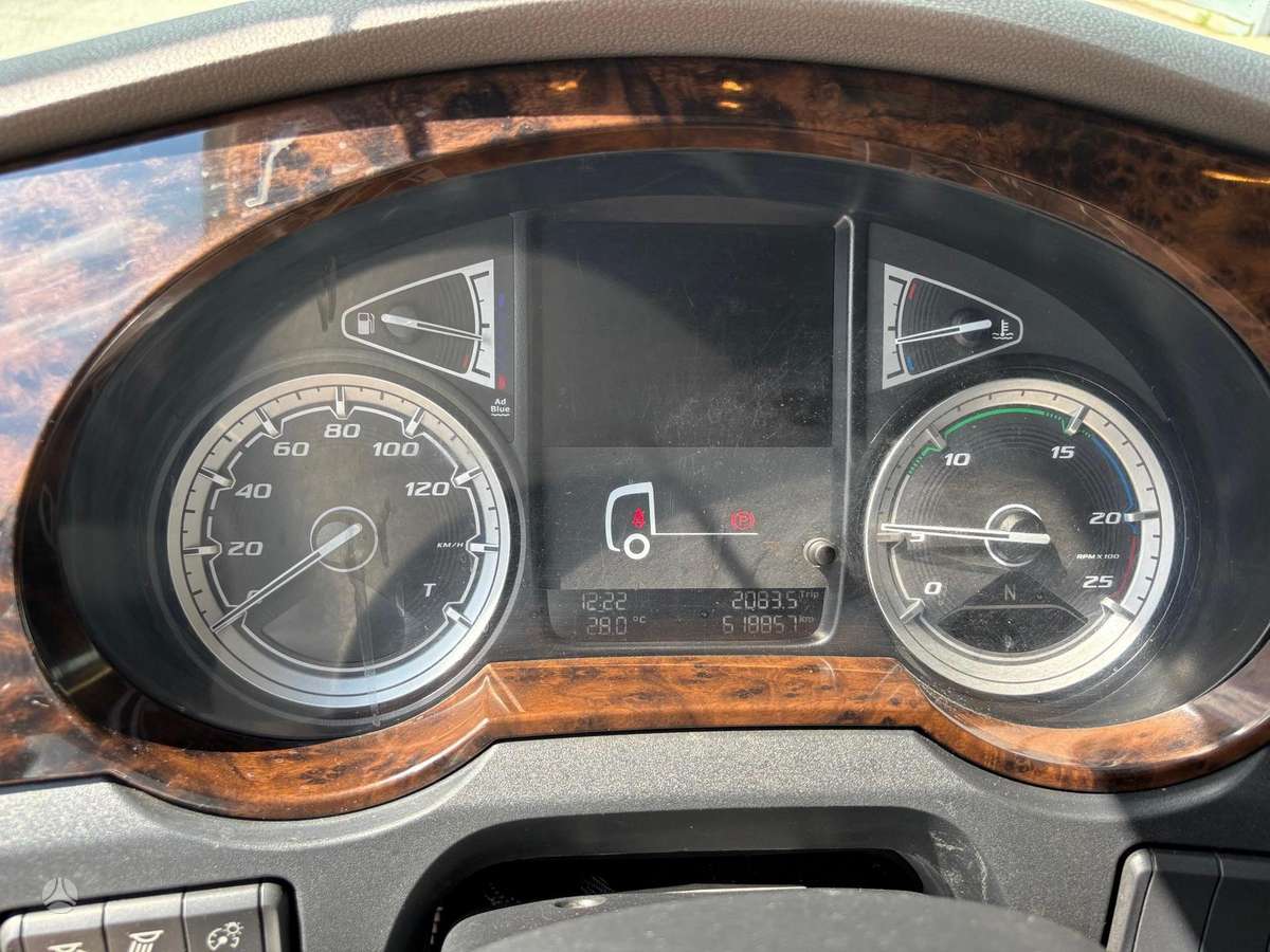 DAF XF530, refrigerated trucks